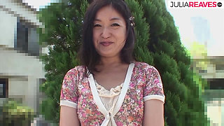 Slut gets a vibrator in her clit then rides a huge cock