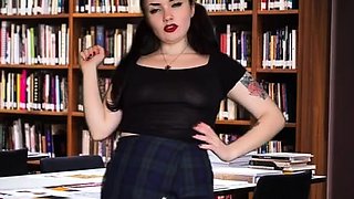 Countess Jezebeth - Schoolgirl Makes you cum