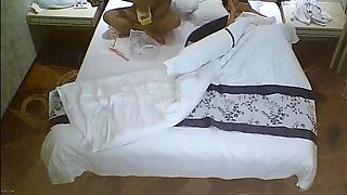Horny fat arab housewife fingered on amateur hidden cam