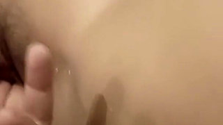 Translation: Close-up: Hot Shower with Hot Latina Ends
