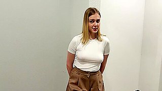 My New Upstairs Neighbor Turned Out To Be A Whore And Spread Her Legs In The Hallway - Public Sex