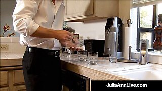 Julia Ann Live featuring Jessica Jaymes and Julia Ann's fetish scene