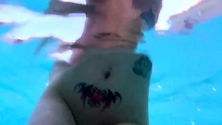 Japanese Teen Night Outdoor Pussyfingering