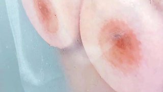 amateur candy i flashing ass on live webcam