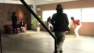 amateur teen girlfriend gives a nice handjob
