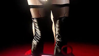 Yorha 2b Sex Robot in BDSM Sex Show - Nier Automata Porn Parody