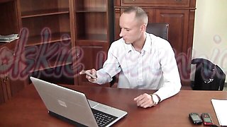 Crazy female at na misjonarza video