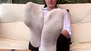 Hot amateur webcam teen masturbates for their fans