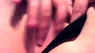 Emo Girl SunnyDae Masturbates on Webcam