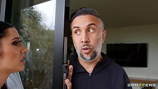 Runaway Bride Needs Dick With Keiran Lee, Jazmin Luv - Brazzers