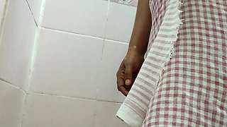 MY HOT BOOBS MASSAGE IN BATHROOM