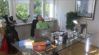 Cash Makers Blonde Pussy Pounded Hard at Dinner