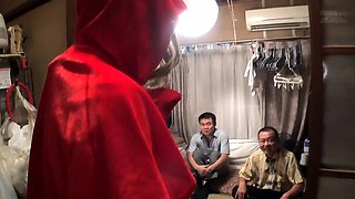 Japanese group sex with pussy licking and fucking
