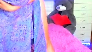 Solo girls masturbate until orgasm for