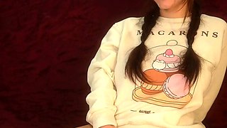 Brunette Solo Webcam Masturbation