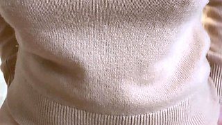 amateur raintree03 flashing ass on live webcam