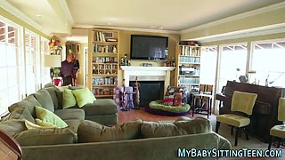 Teenie babysitter throating