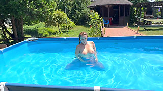 Dildo Fuck and Dildo Blowjob While Holding My Breath Underwater in Pool