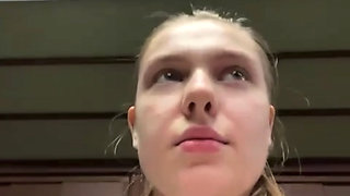 Extreme fucking and squirting in the gym