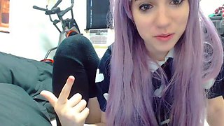 Amateur Webcam Teen Masturbates And Teases