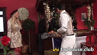 Insatiable 4 way can only be described as the