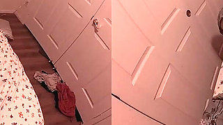 Stepdaughter Gets Fucked and Squirts on Stepdad's Dick