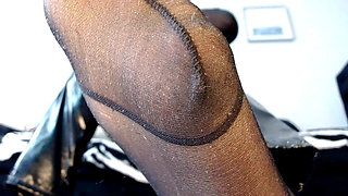 Shrink, Submit and Serve: Giantess Domme