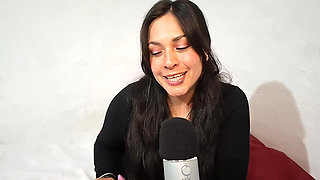 ASMR Kiss, I bite and caress your ears