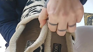 Slippers Modeling and Masturbating, Spanish Slippers