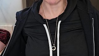 Hot Brunette mature Webcam Masturbation