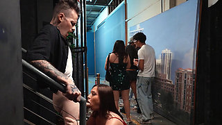 Amateur outdoor sex with busty juicy Vivian Taylor