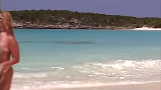 Erica Everest - A Beautiful Beach Day For
