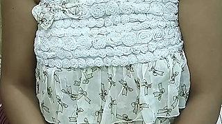 Indian Girl Saara Meet First Time BF She Seduce Him Show Big Boobs Fingering in Pussy Very Horny in Hindi