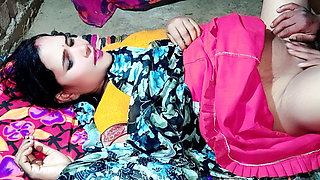 Fucked Beautiful Sister-in-law in the Middle of the Night and Released All the Fluid