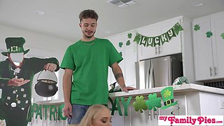 St. patrick day cunt cream cumpilation from nubilesporn