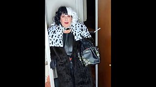 Femdom fetish mature Lady Sonia brit