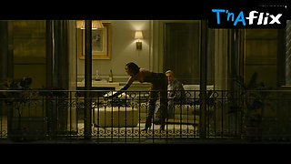 Monique Ganderton Wonderful Vignette in The Wonderful