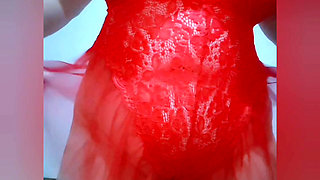 MATURE WOMAN WITH WHITE ASS