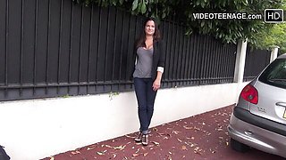 Inviting wench at skinny xxx