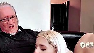 BananaStudio Jessie JDSY The slutty waiter seduces the old