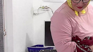 Doctors Visit Turns Into Bukkake Group Sex Orgy