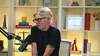 Khloe Kingsley Squirting on Camera & Red Flags  the Adult Time Podcast