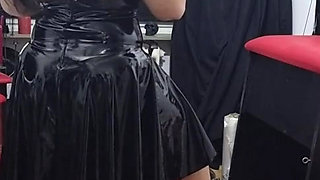 Xxl MILF Domina Trains Slave Pig with Folienbondage and Trampling
