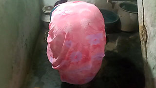 Indian - House Cleaning Aunty Video