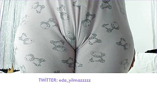 CAMEL TOE- CAMEL TOE- CAMELTOE- TURKISH MILF- TURKISH PORN- PAJAMAS- PUSSY- TURKISH DISCLOSURE- DISCLOSURE