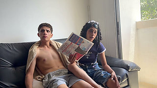 I take advantage of the fact that my little stepsister is a nerd to teach her new things and experience sexual pleasure.