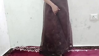 Cute Stepmother Ko Jabar Patak Ke Pela