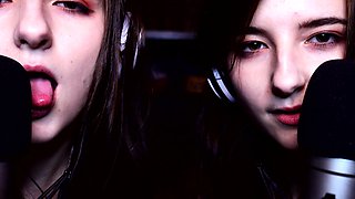 Cute brunette amateur teen masturbates on webcam