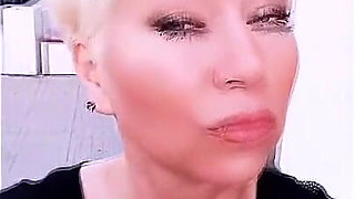 Features of Marital Sex in a Private Chat with Strangers From the Wild West...))