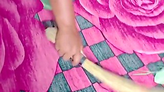 Stepmom Clean The Bed In The Time Fucked Stepson Of Doggy Staile On Bed
